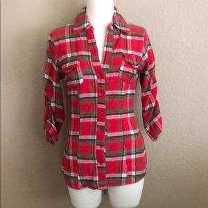 Red Plaid Fitted Button Down Flannel